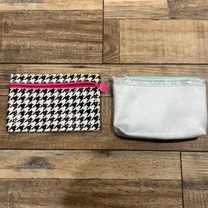 Bundle of Ipsy Makeup Bags